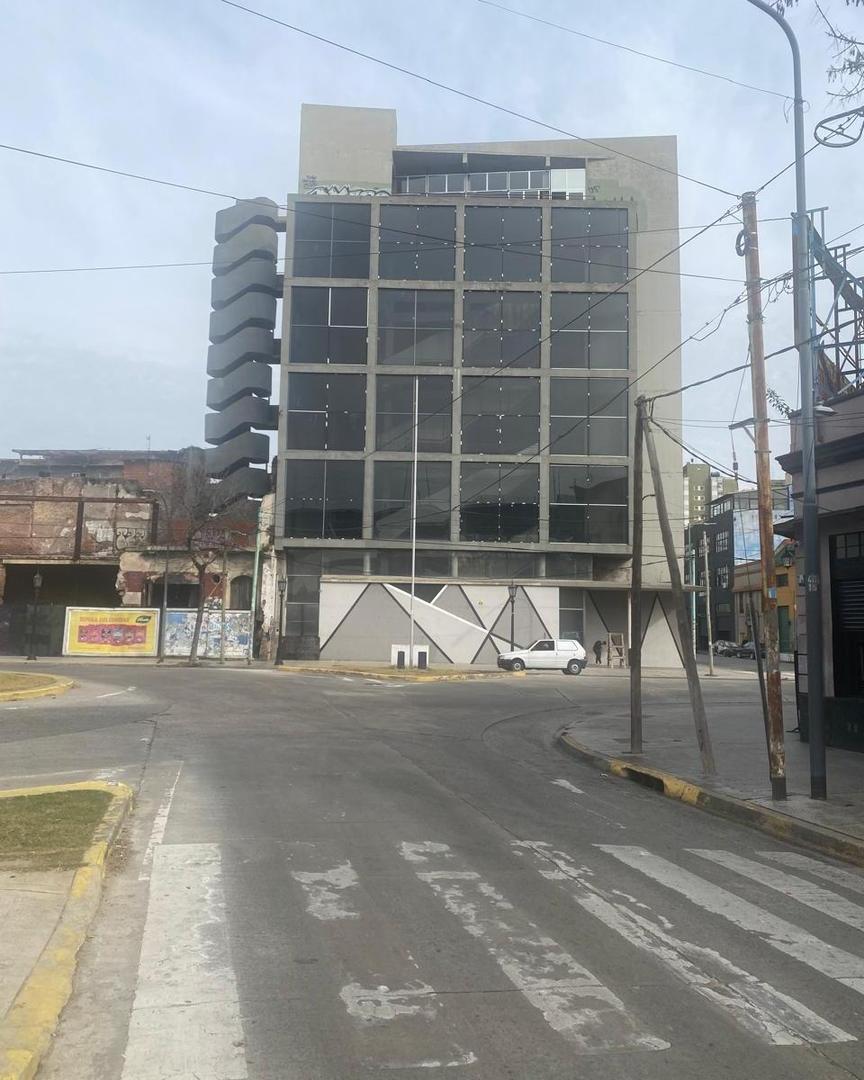 Av Almirante Brown 1477