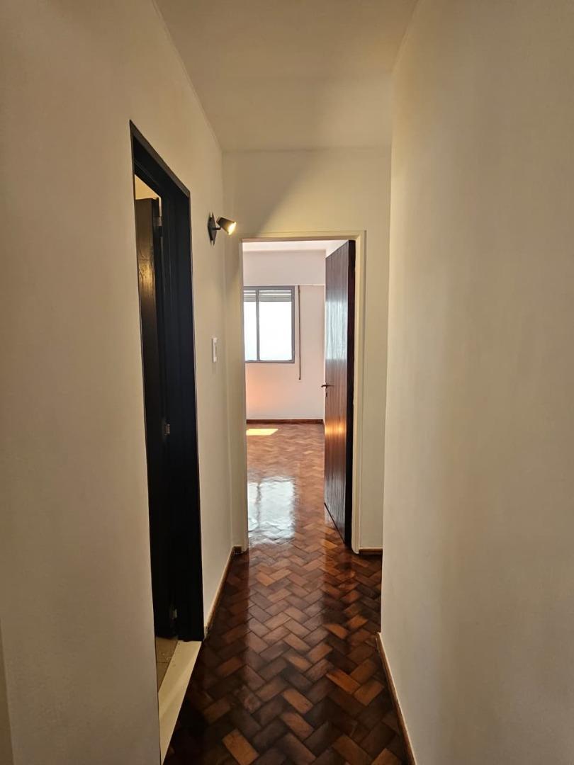 Departamento en Alquiler en Martin, $ 700.000