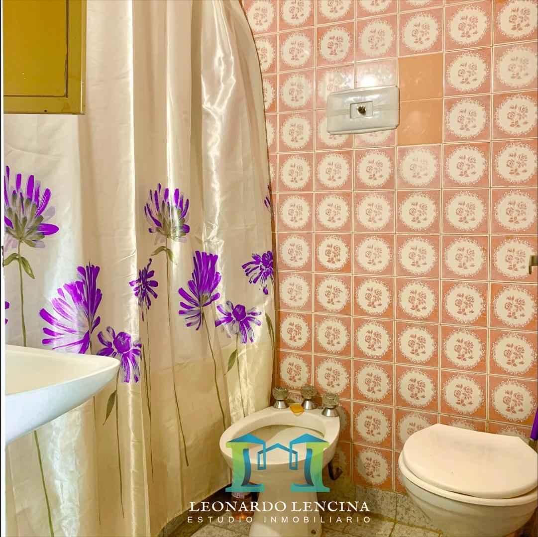 Salta 1600 , Piso 12