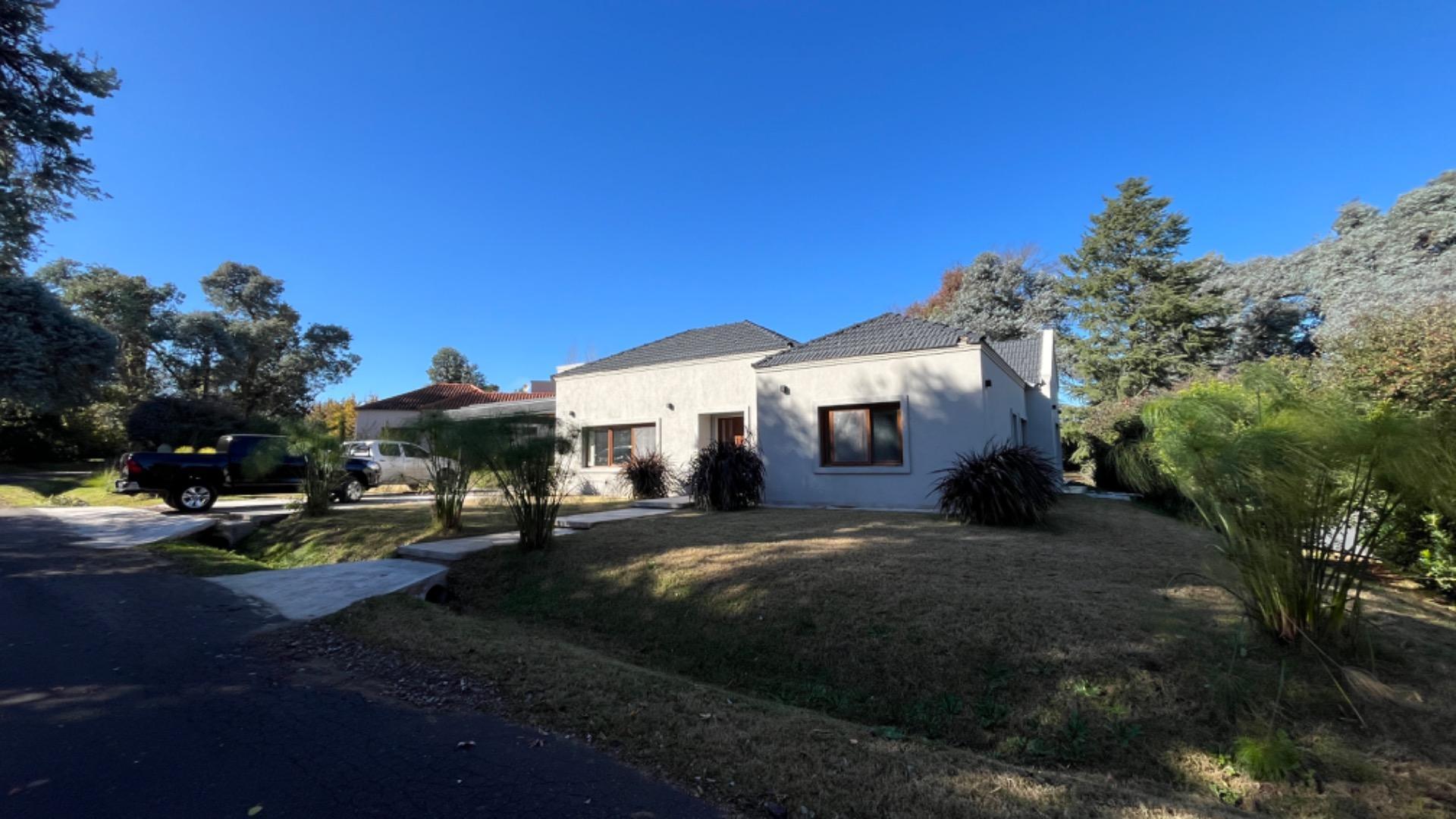 Casa en Venta a Estrenar  Oportunidad 