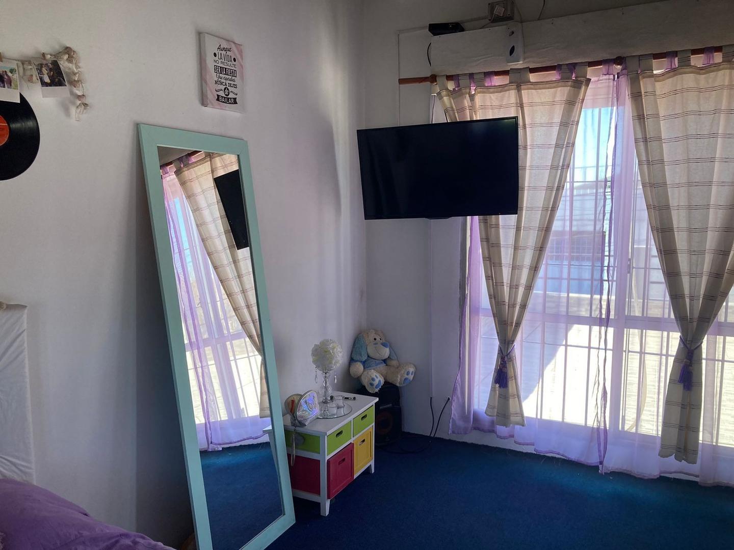 CASA 5 AMBIENTES EN 2 PLANTAS