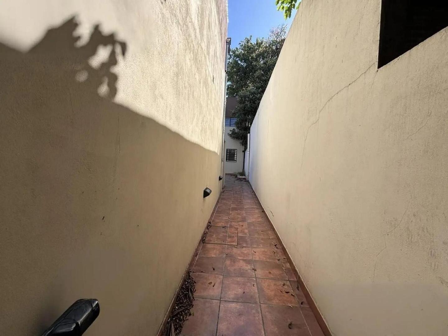 San Nicolas 2500 , Piso PB