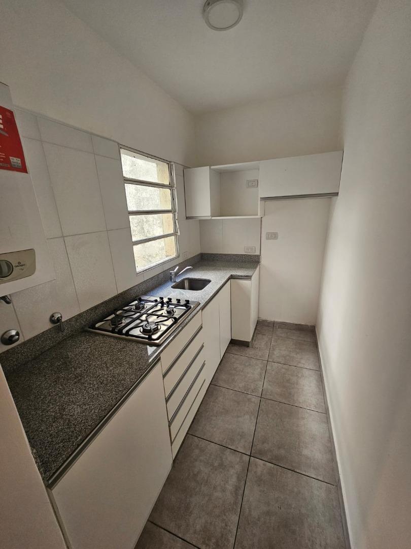 Dpto. 1 dormitorio, excelente ubicación.