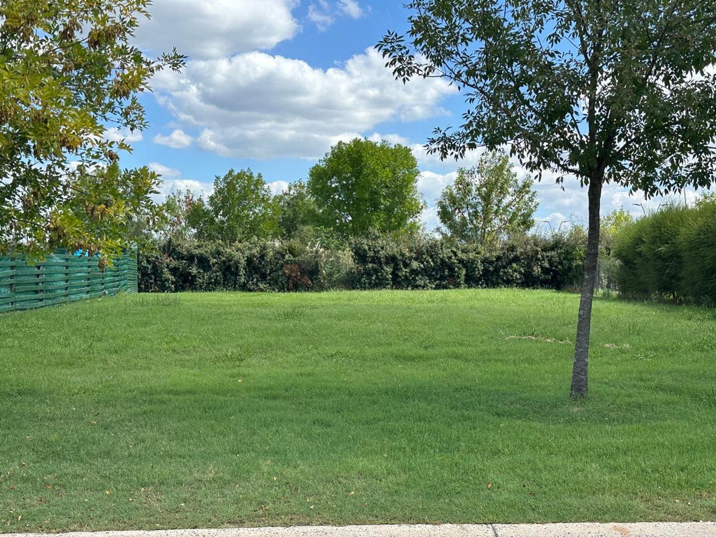 LOTE EN VENTA FINANCIADO - ARAUCARIAS PUERTOS DEL LAGO