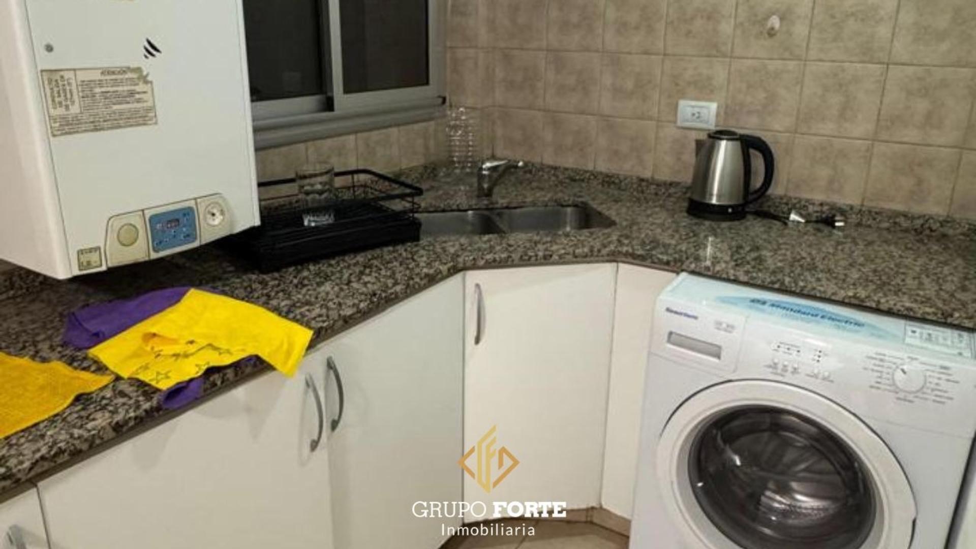 Departamento en Venta en Alberdi, USD 98.000