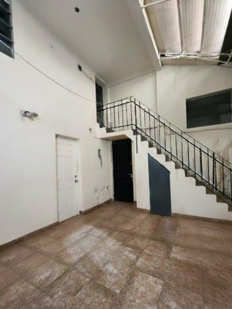 Juan Manuel Blanes 60 , Piso 0