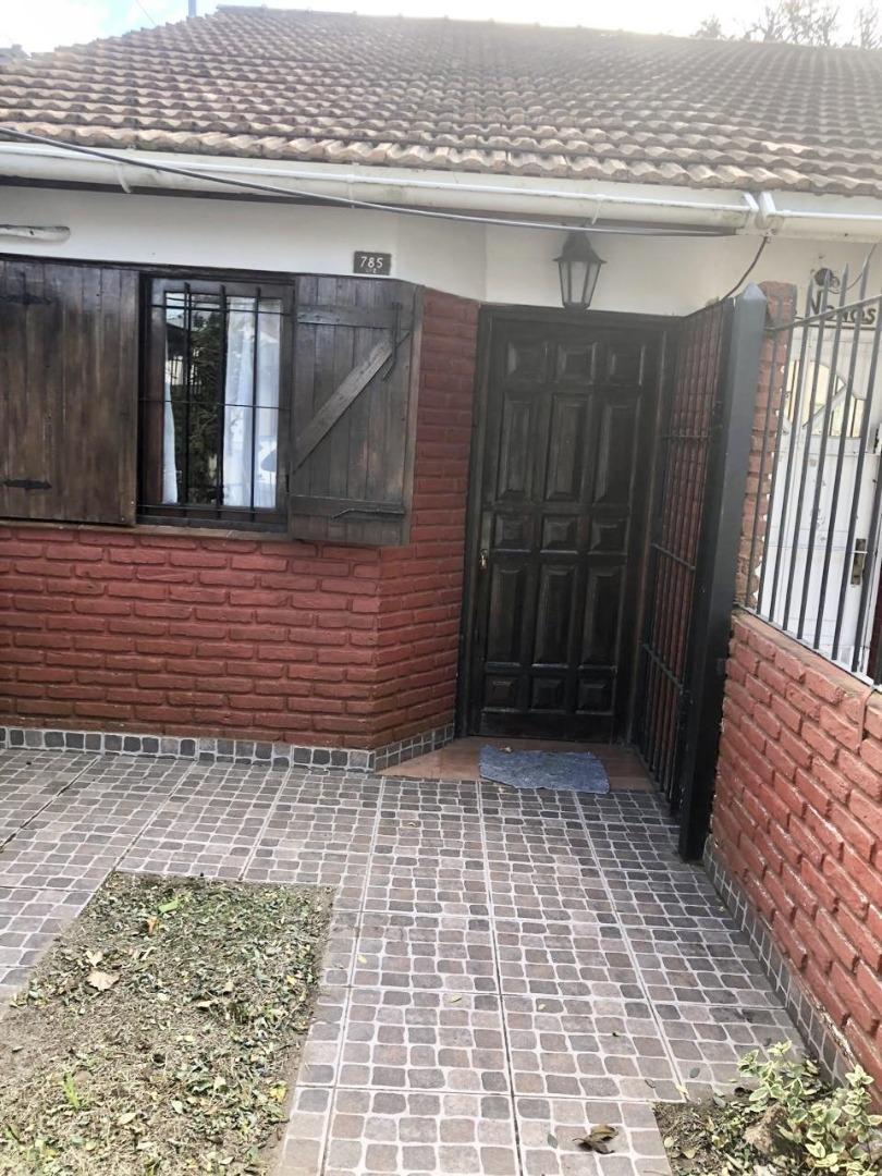 Dúplex 3 ambientes en Santa Teresita.