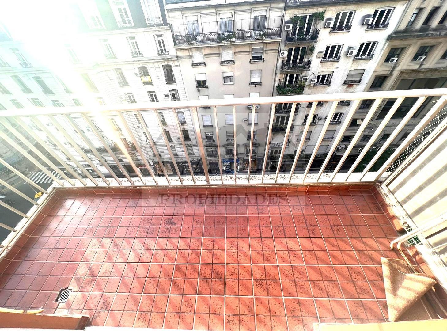 Santa Fe 1200, Piso 9