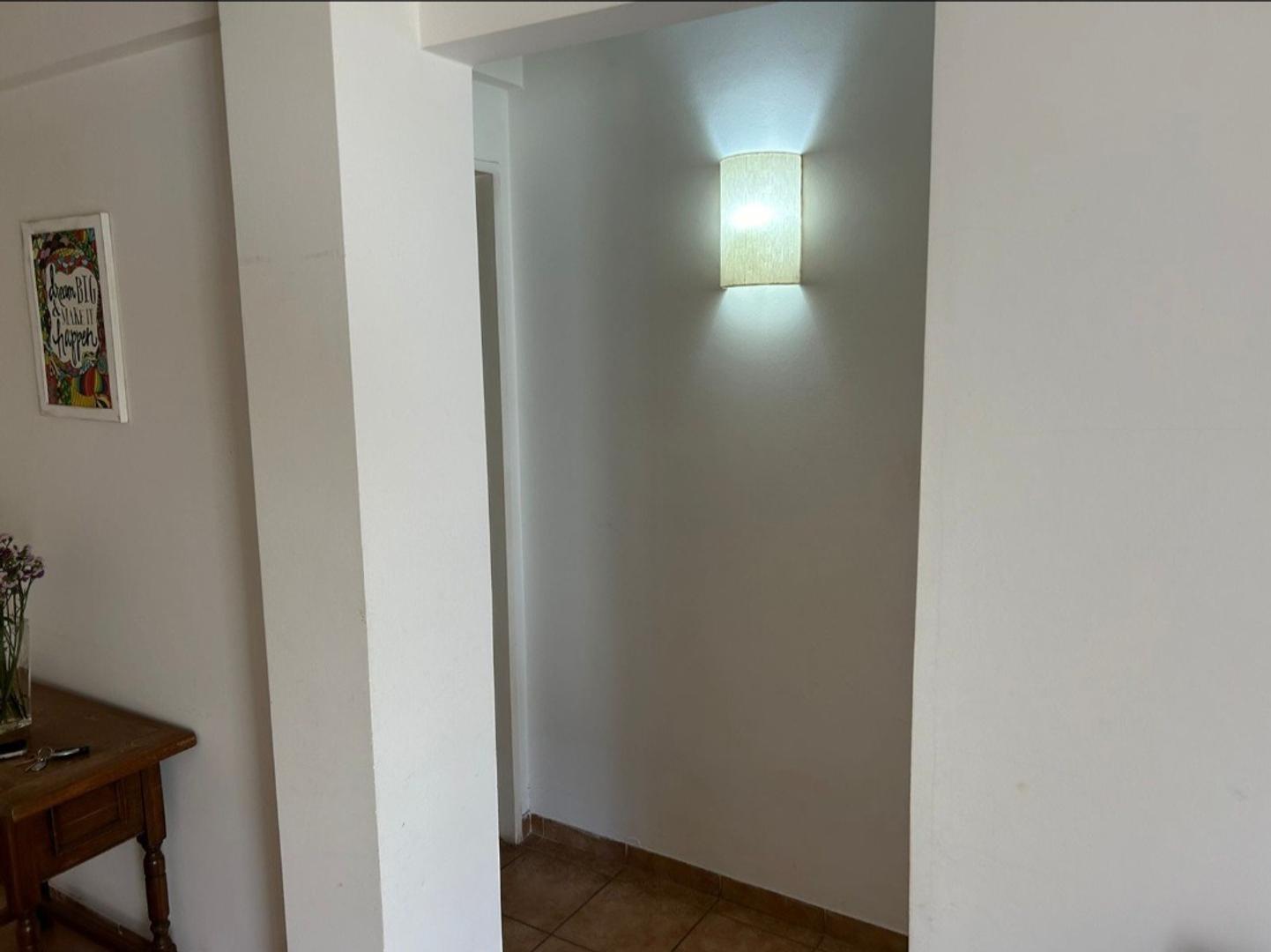 Departamento en Venta en San Isidro Vias / Rolon, USD 119.000