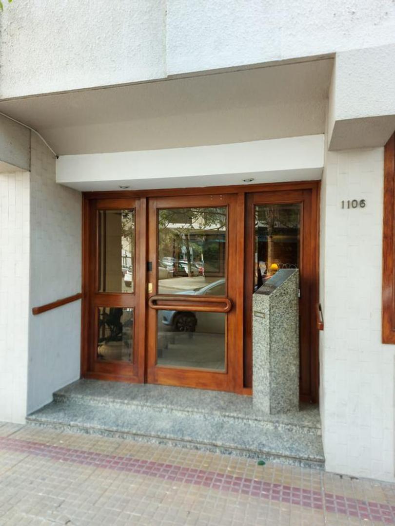 4 esquina 55  Nº1106 Piso 6ºB