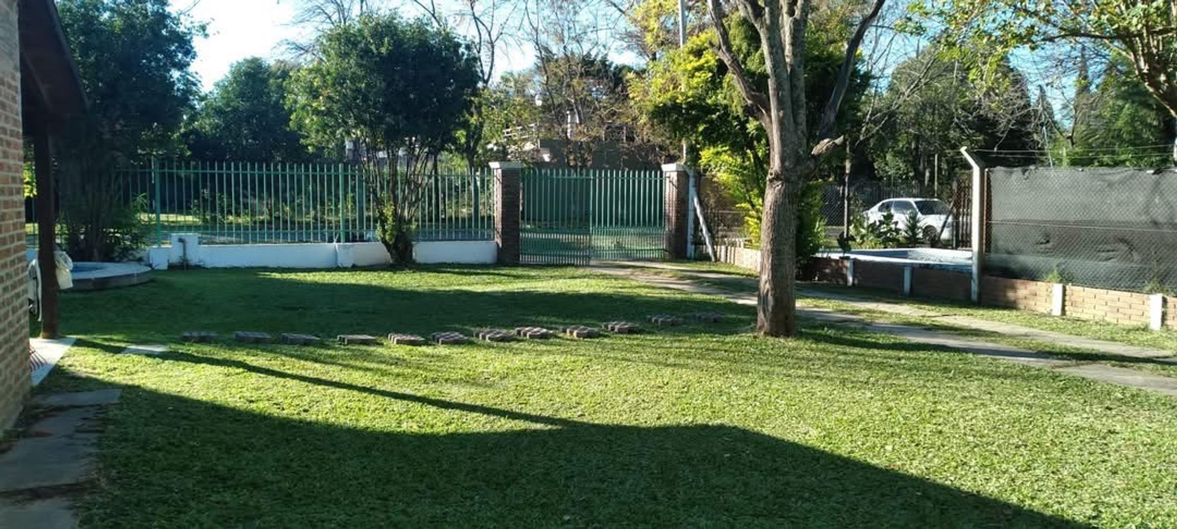 Casa en Venta con 1 cochera