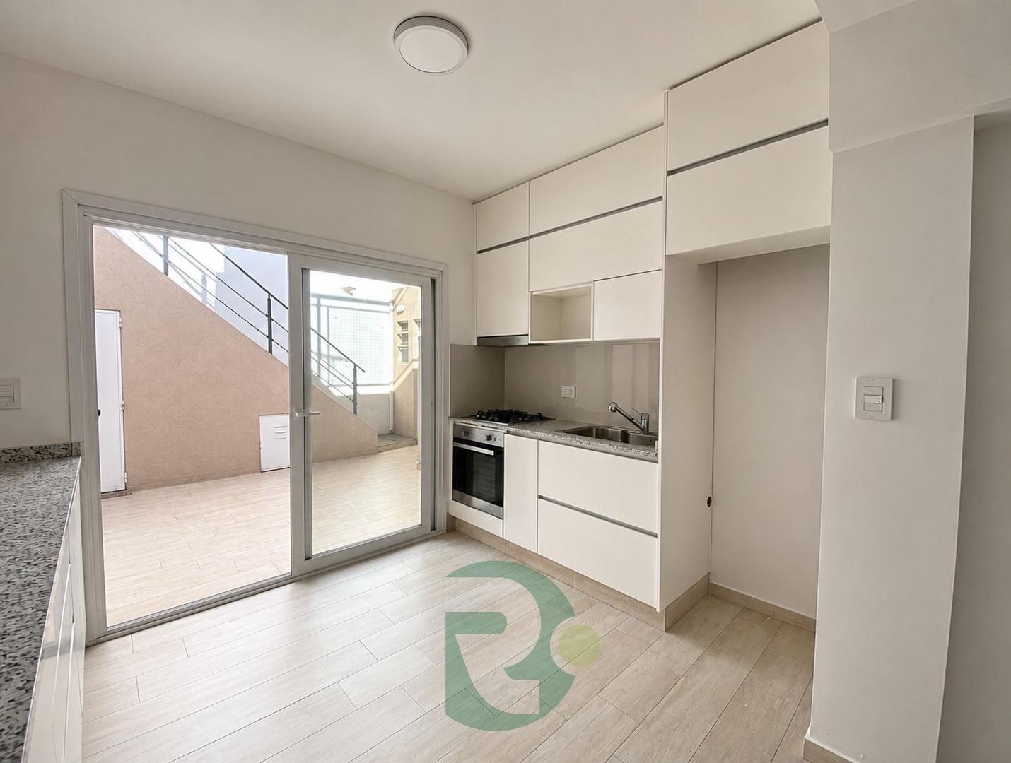 VENTA PH 3 AMB -RECICLADO- VILLA SARMIENTO
