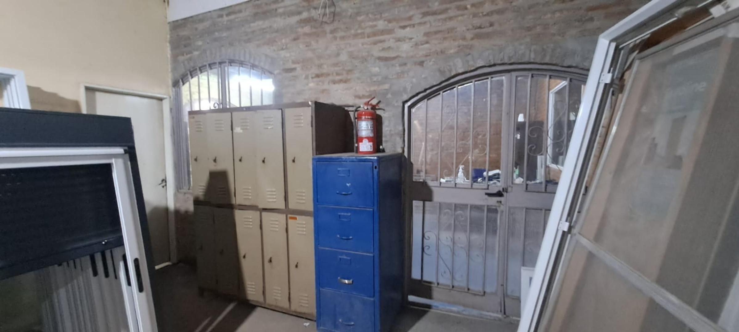 Galpon en Alquiler en Granadero Baigorria, $ 1.600.000