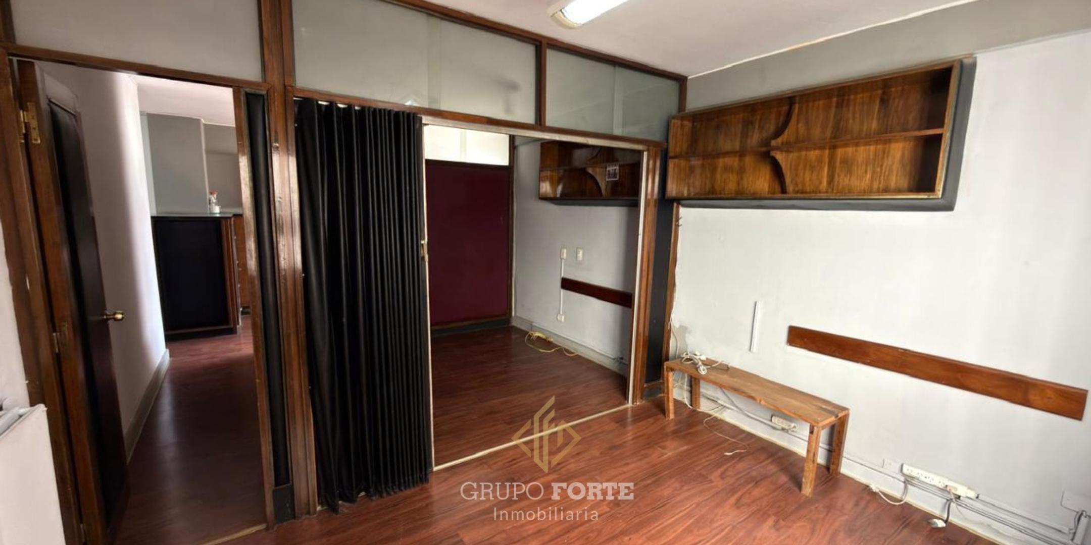 OFICINA EN ALQUILER FRENTE A TRIBUNALES I