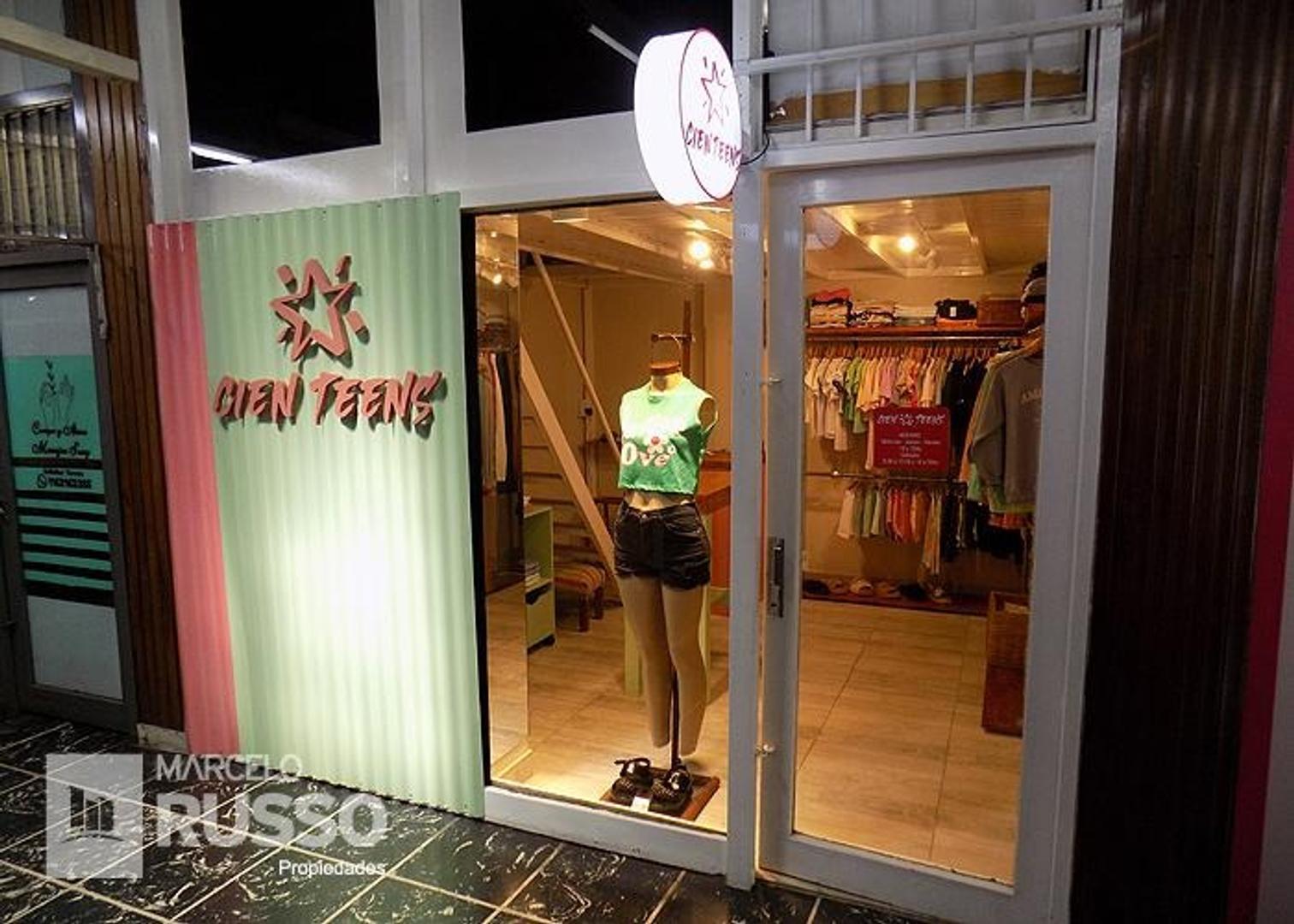 OPORTUNIDAD LOCAL EN GALERÍA COMERCIAL s/ Av. JAURETCHE