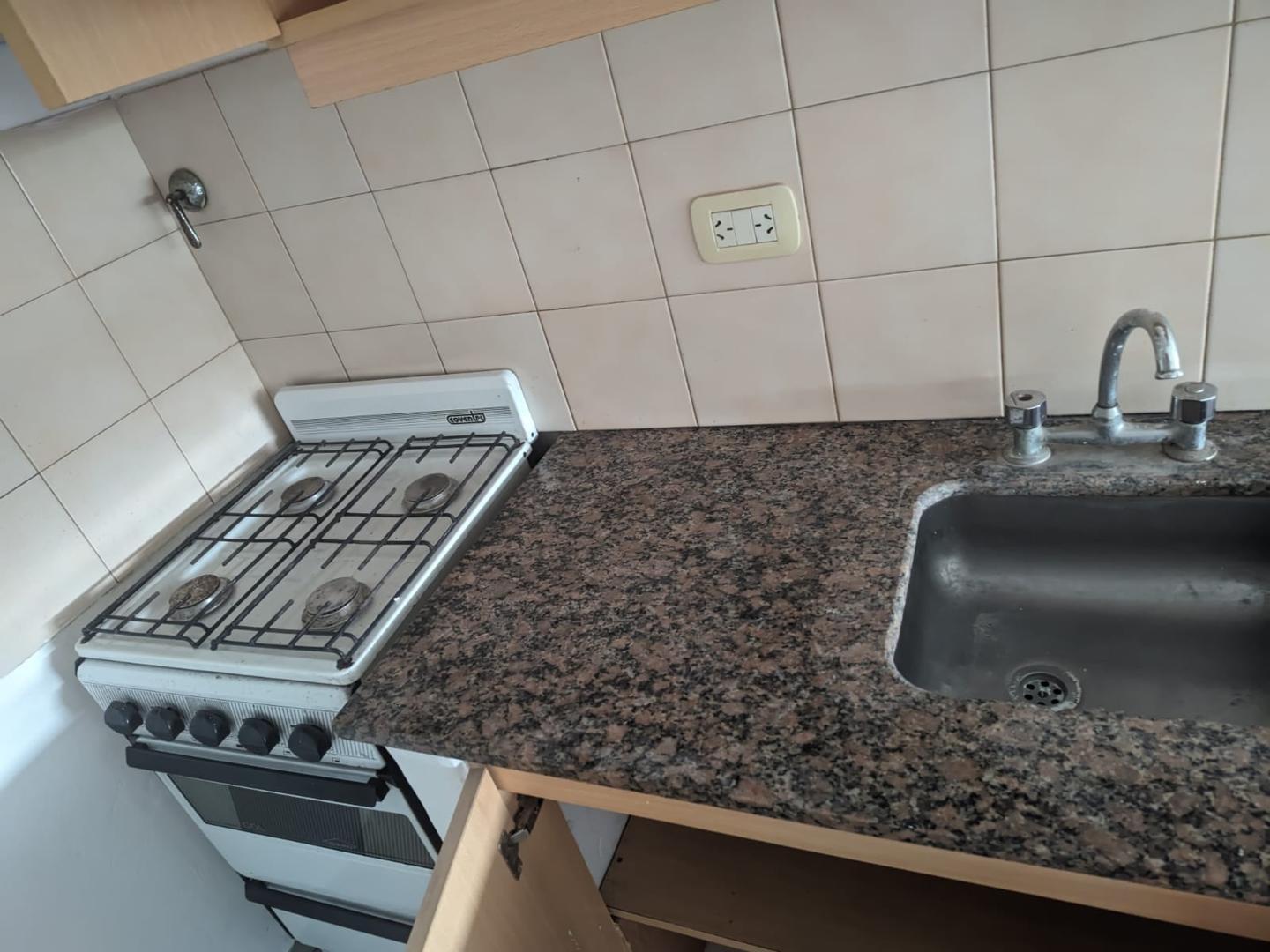 Departamento 2 ambientes con 1 baño