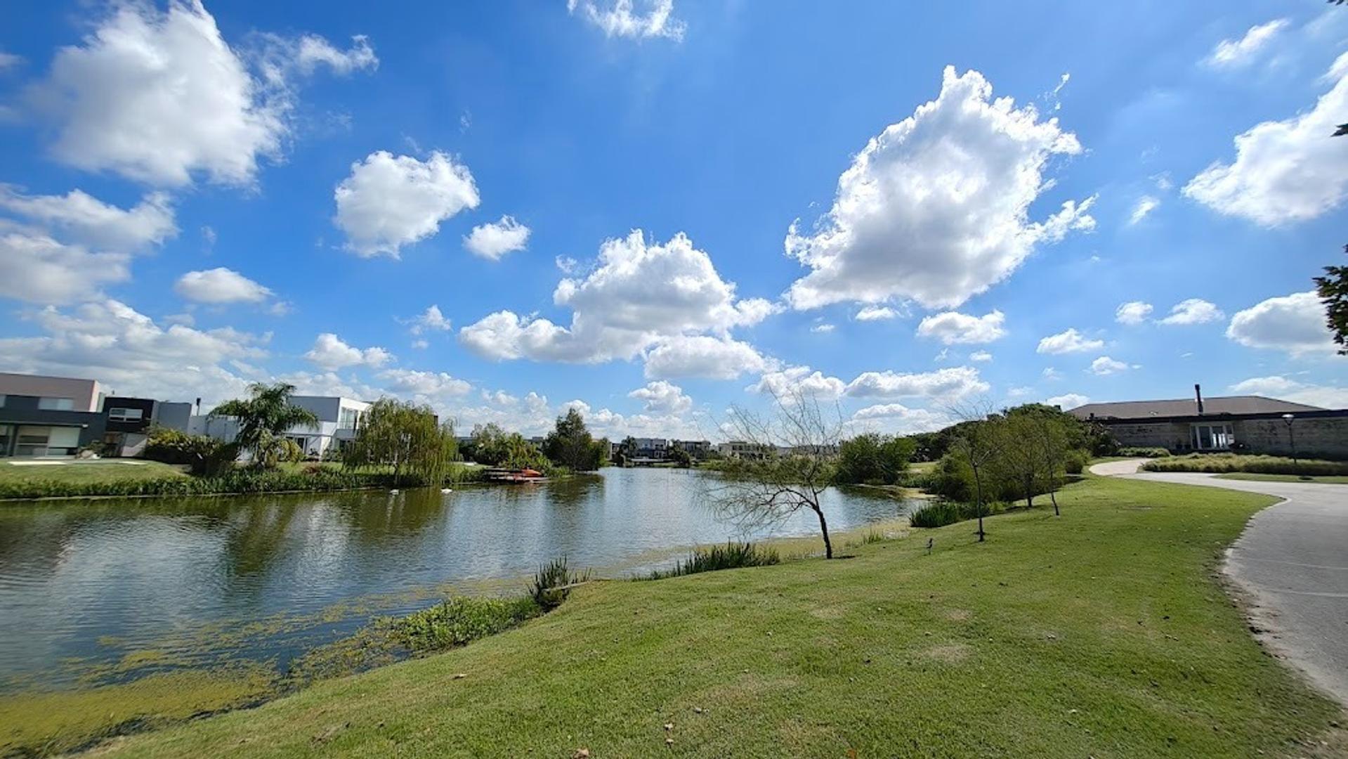Terreno interno venta Barrio Islas El Cantón. Escobar