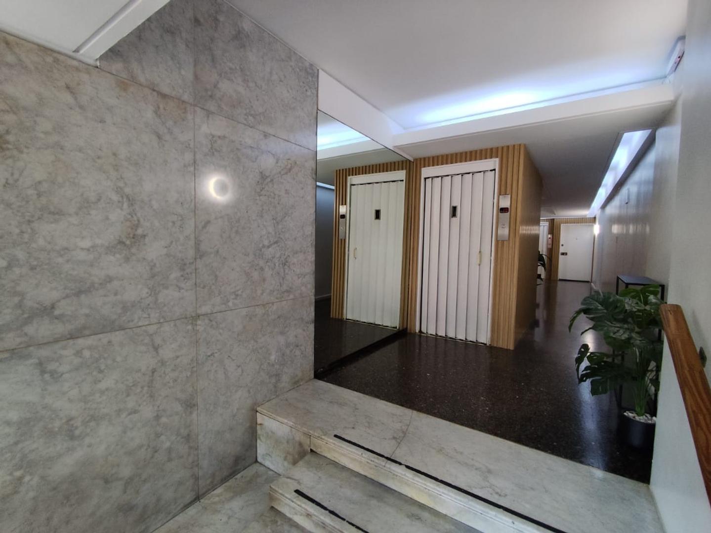 Av. San Martin 1600, Piso 8