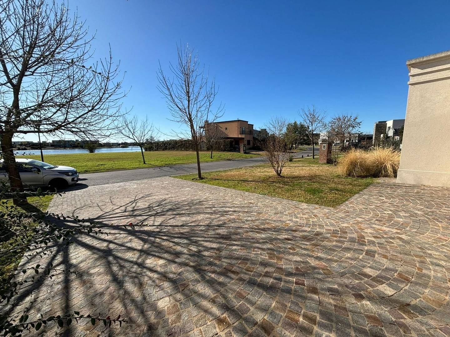 Casa en Venta en El Cantón - Barrio Puerto, USD 260.000