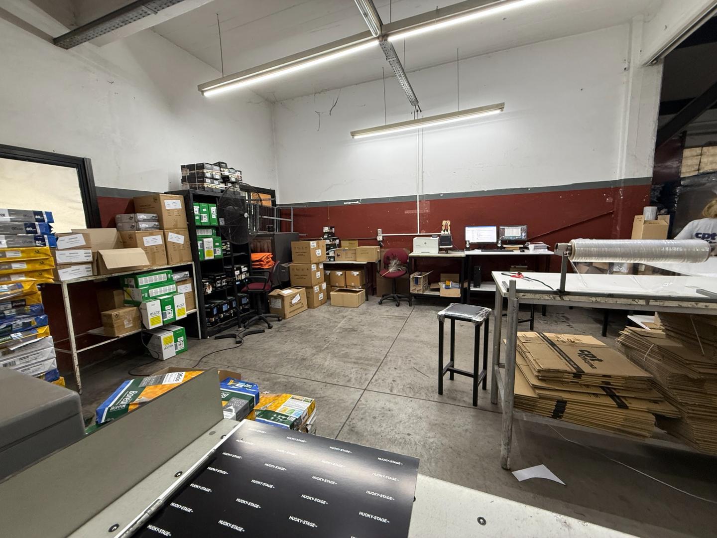 venta galpon deposito oficinas industrial barracas caba