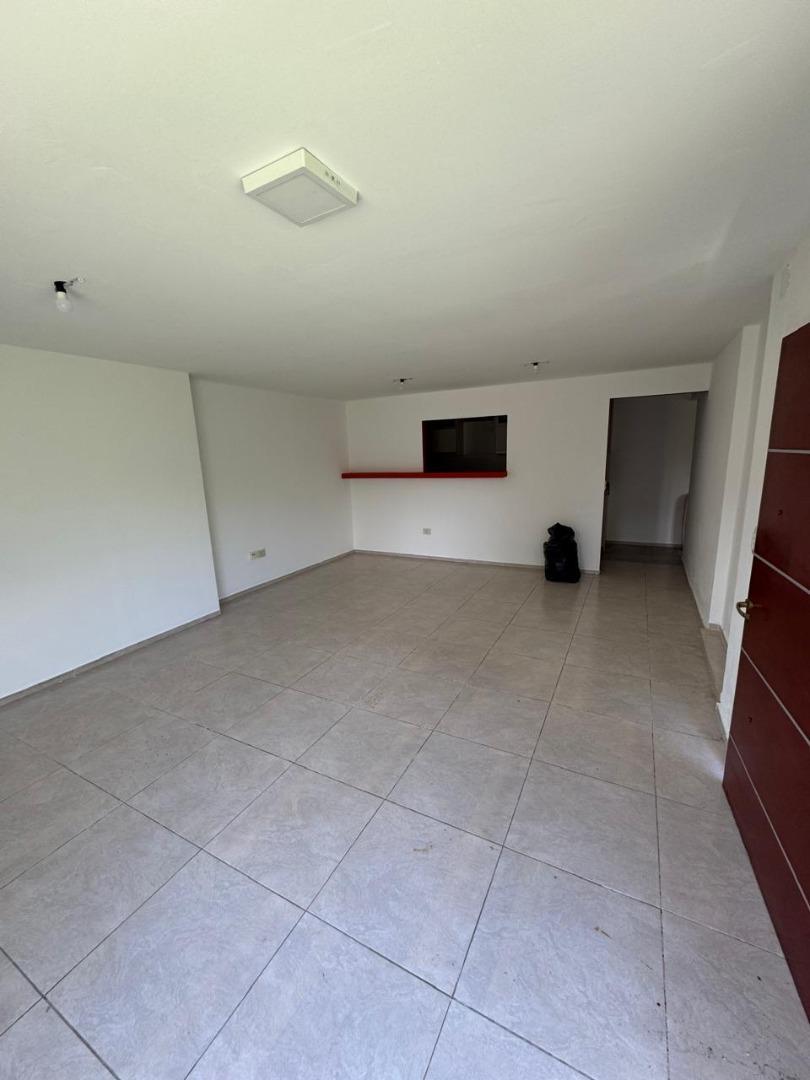 Venta de casa espectacular en Unquillo