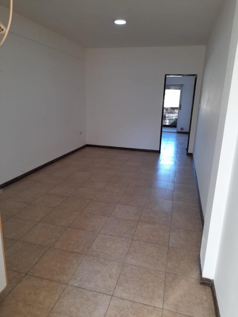 ¡Oportunidad única en el corazón de William C. Morris!