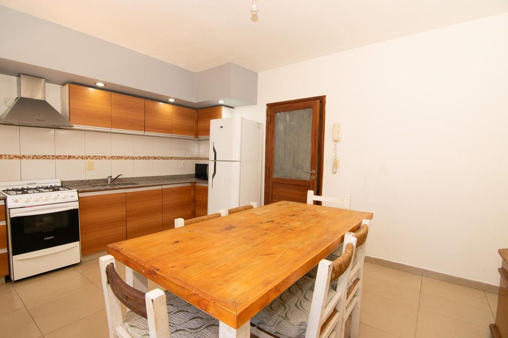 VENTA DUPLEX 4 AMB JARDIN HURLINGHAM APTO CRÉDITO
