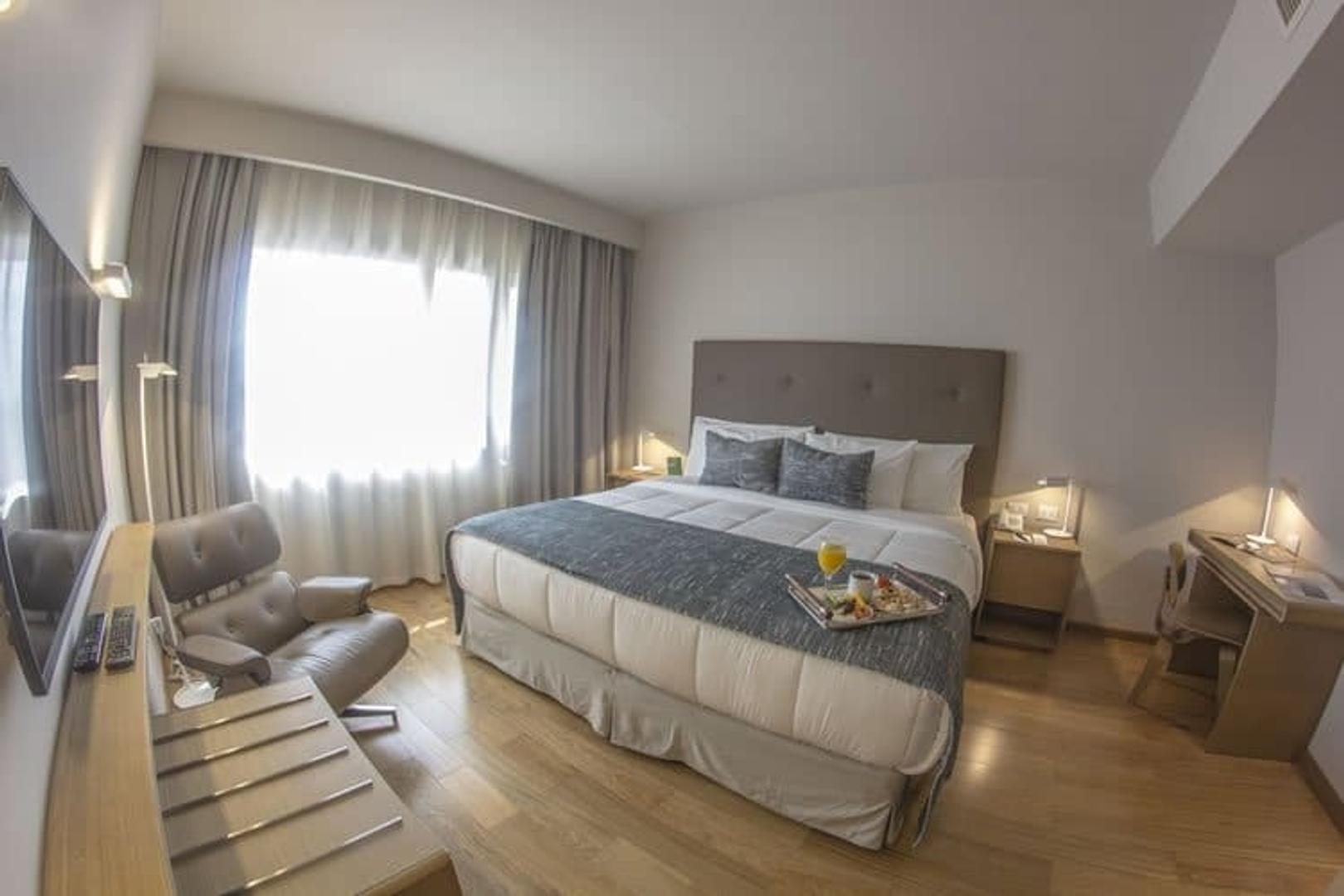 Av. Aviadores Del Chaco 100