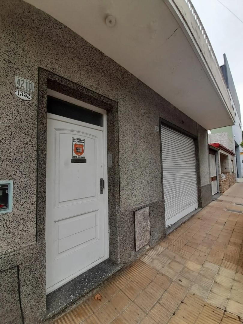 Diego Pombo 1352 , Piso 1