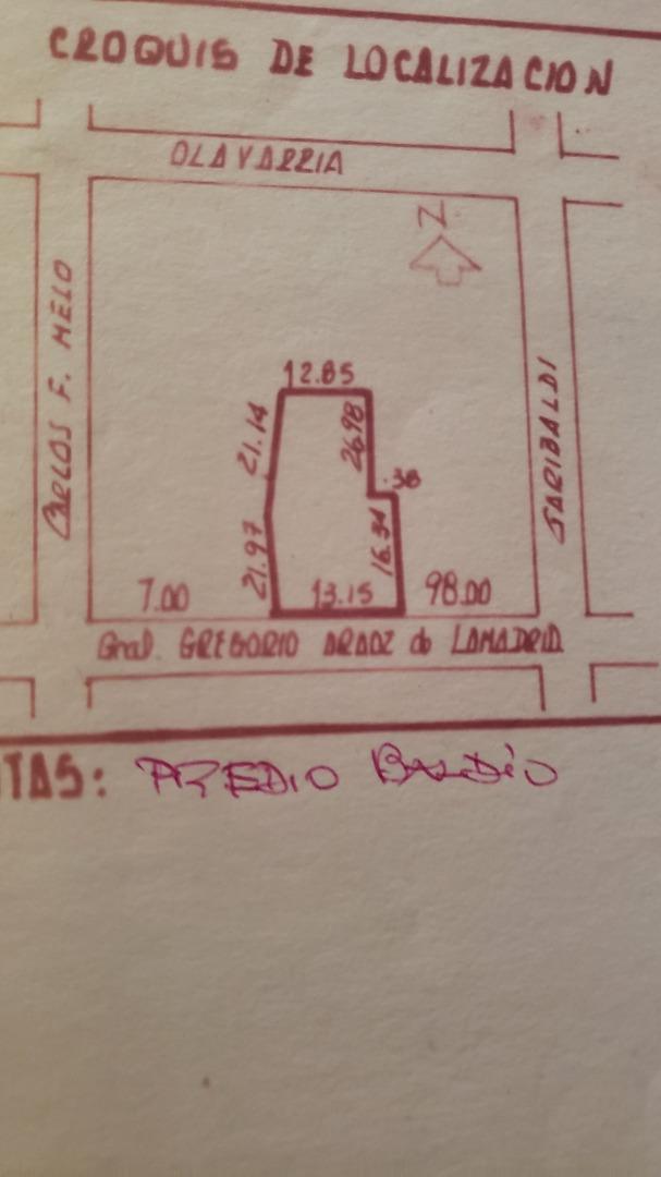 DEPOSITO CON ENTRADA PARA CONTENEDORES