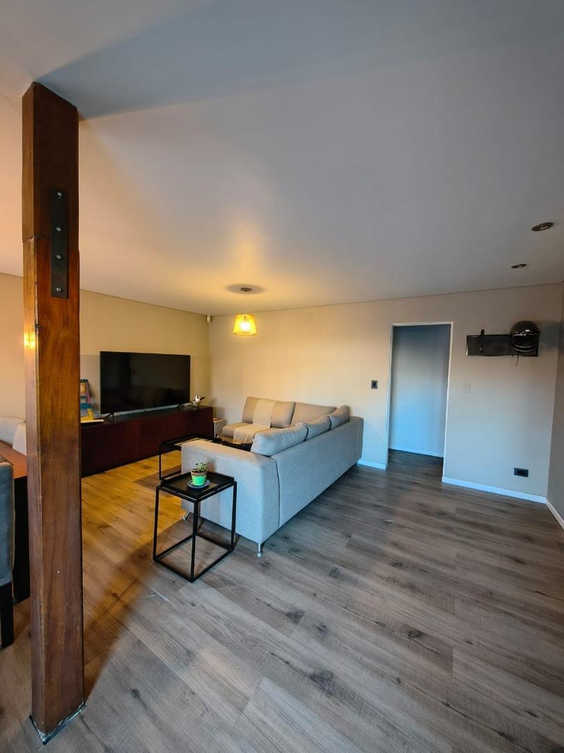 Depto Tipo Casa en Venta 50 años