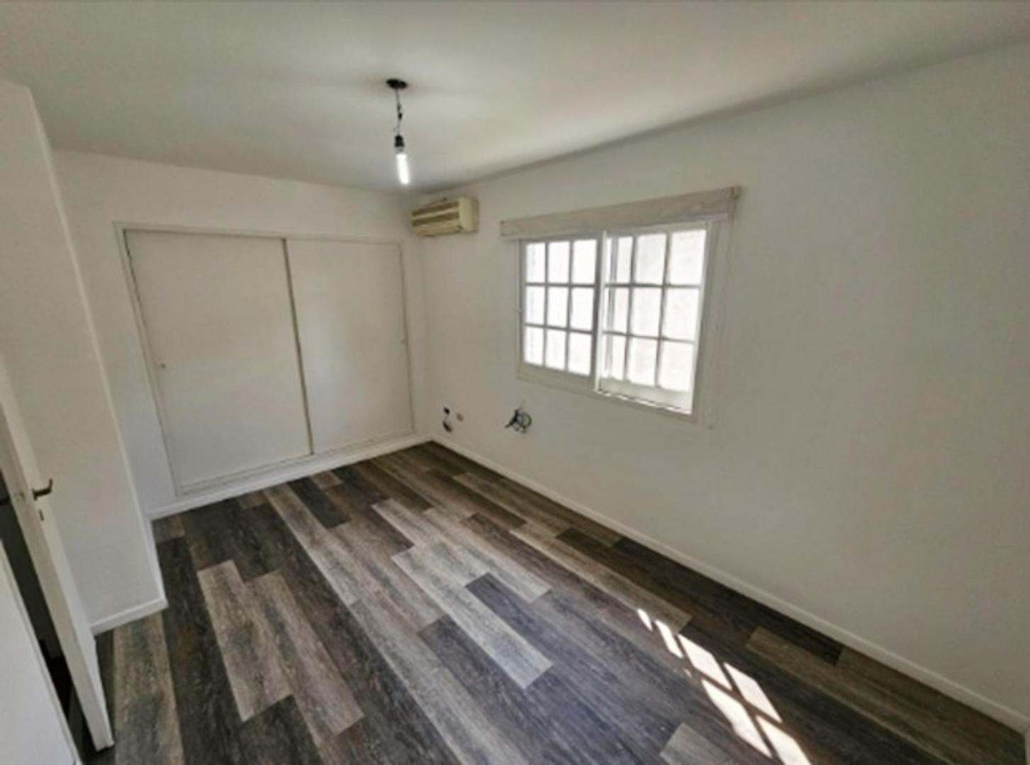 DUPLEX VENTA ITUZAINGO