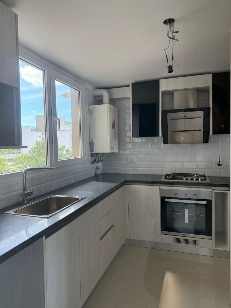 Departamento en Venta en Plaza Mitre, USD 225.000