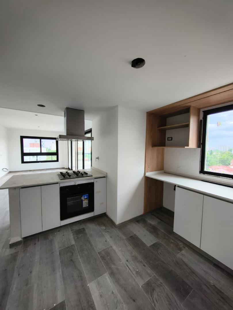 Departamento en Alquiler con 1 cocheras