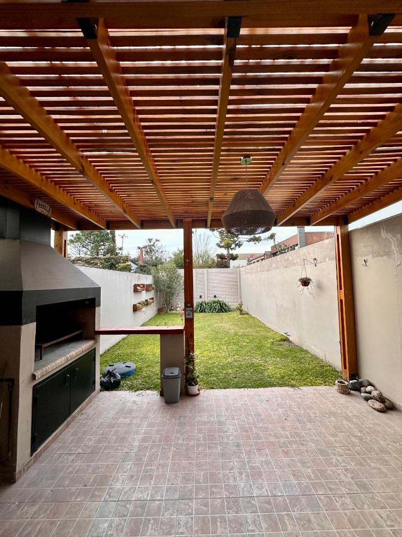 Excelente dúplex en la mejor zona residencial de Gonnet