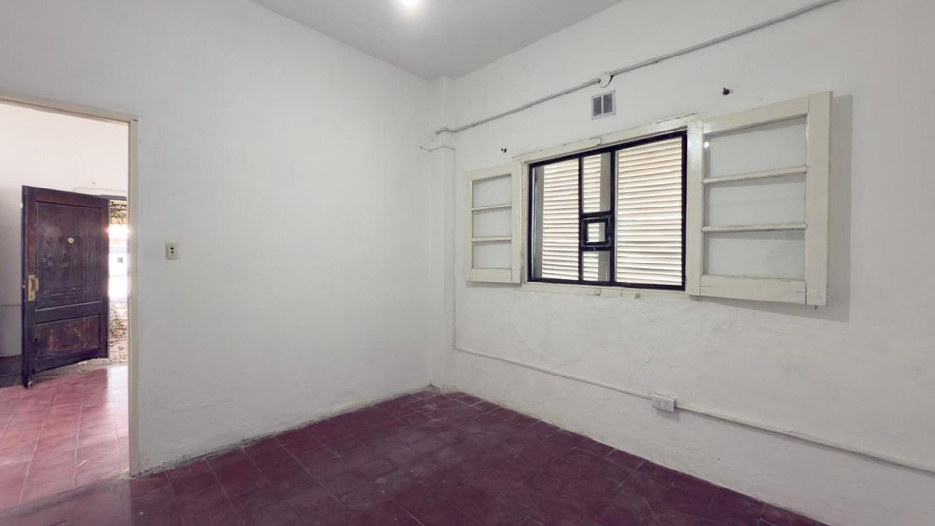 Depto Tipo Casa en Alquiler con 1 cocheras