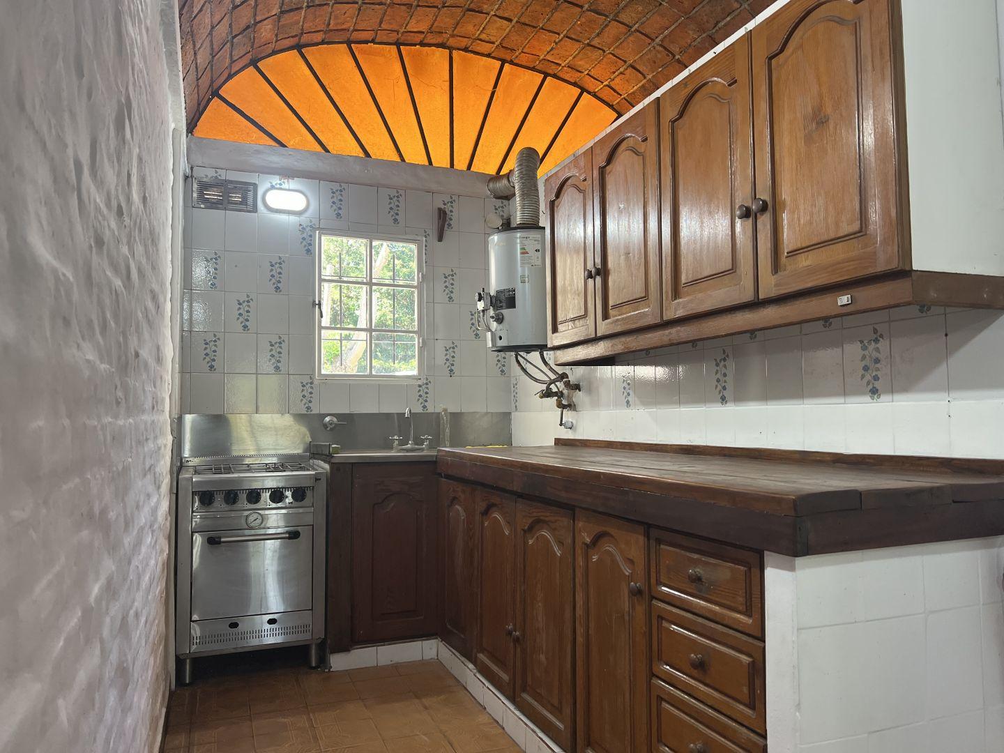 Casa 4 ambientes con 3 baños