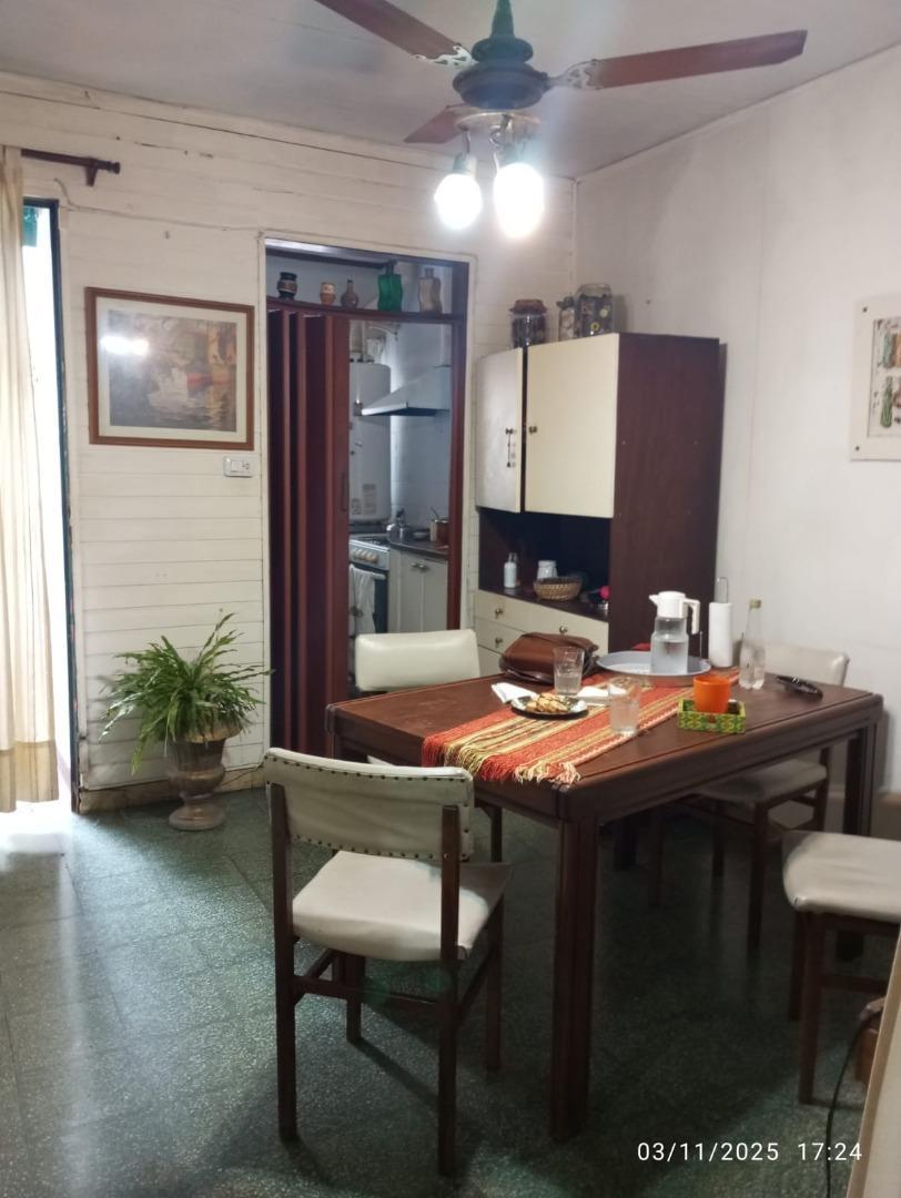 Departamento 4 ambientes con 2 baños