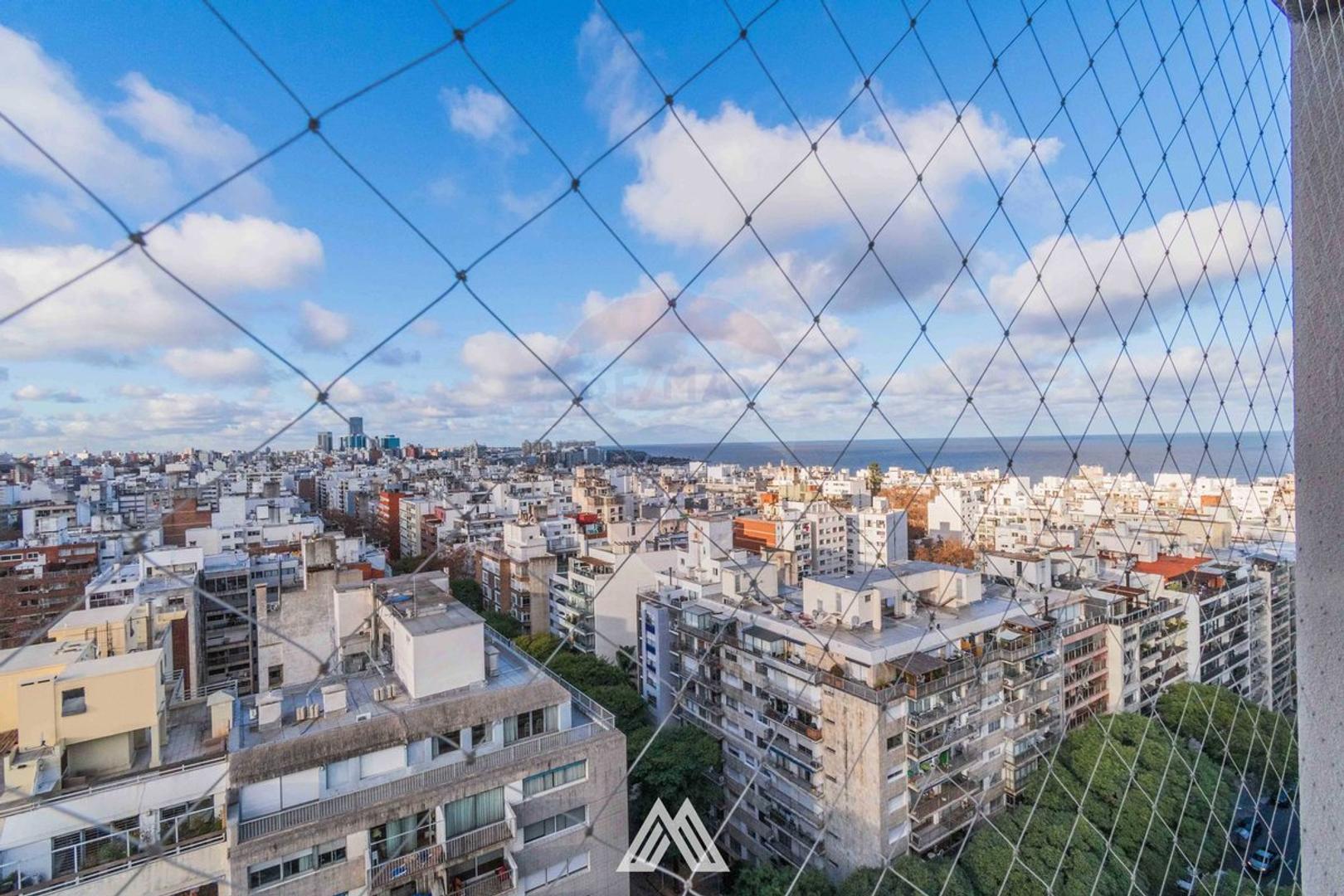 Departamento en Venta con 2 cocheras