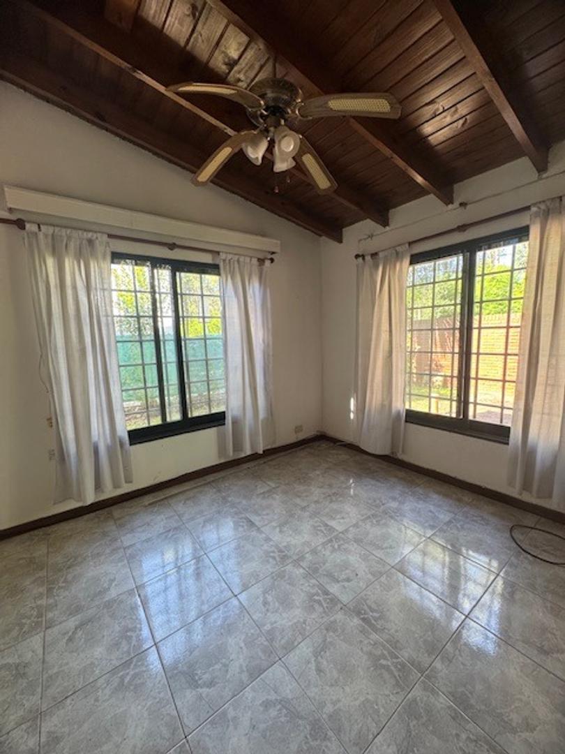 Casa en Alquiler de 4 dormitorios