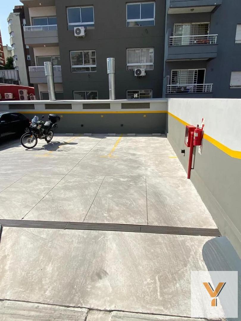 Cochera en venta - 12Mts2 - Caballito