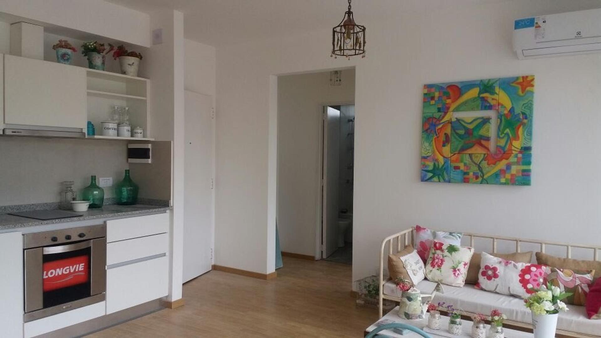 VENTA DEPTO 2 AMB C/BALCON CORRIDO EN PALERMO HOLLYWOOD