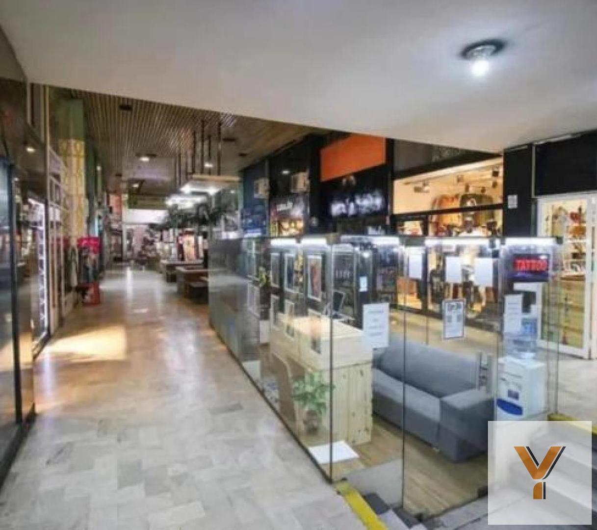 Local en Venta 51 años