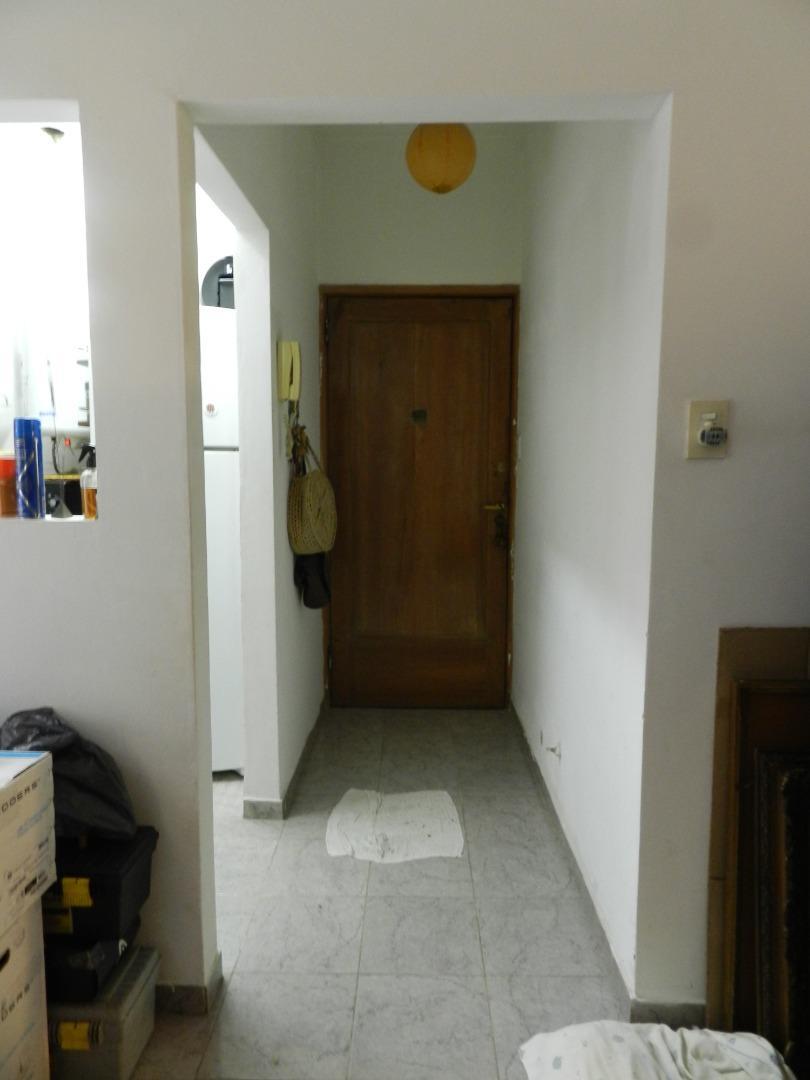 departamento de 2 ambientes con patio