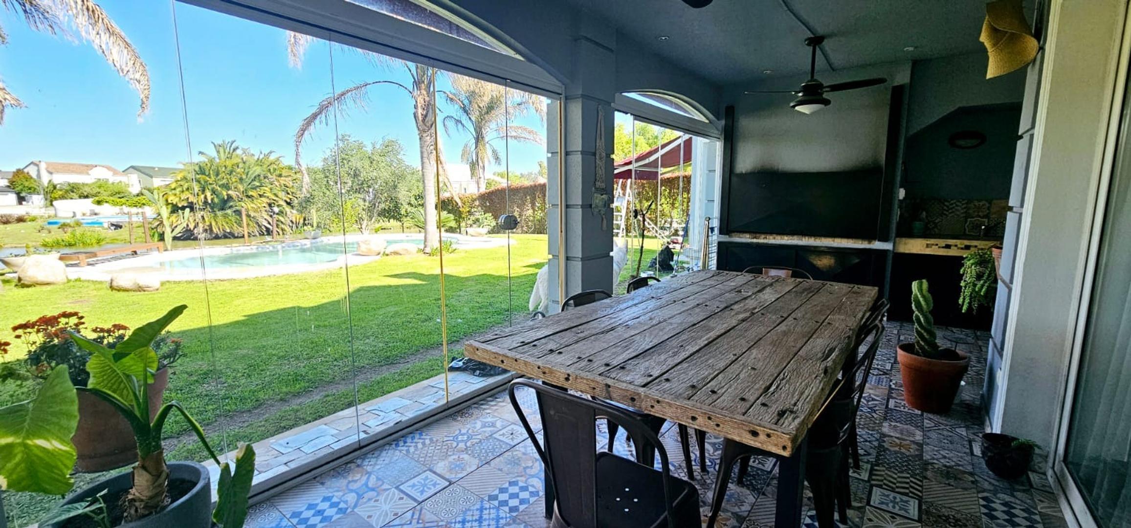 Casa en Alquiler en Nordelta Las Glorietas, USD 3.500