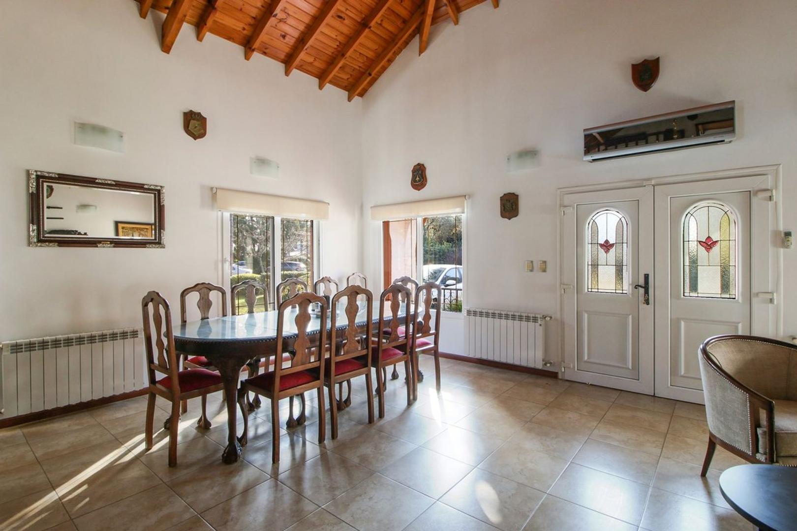 Casa en Venta en Cardenal Del Monte, USD 230.000