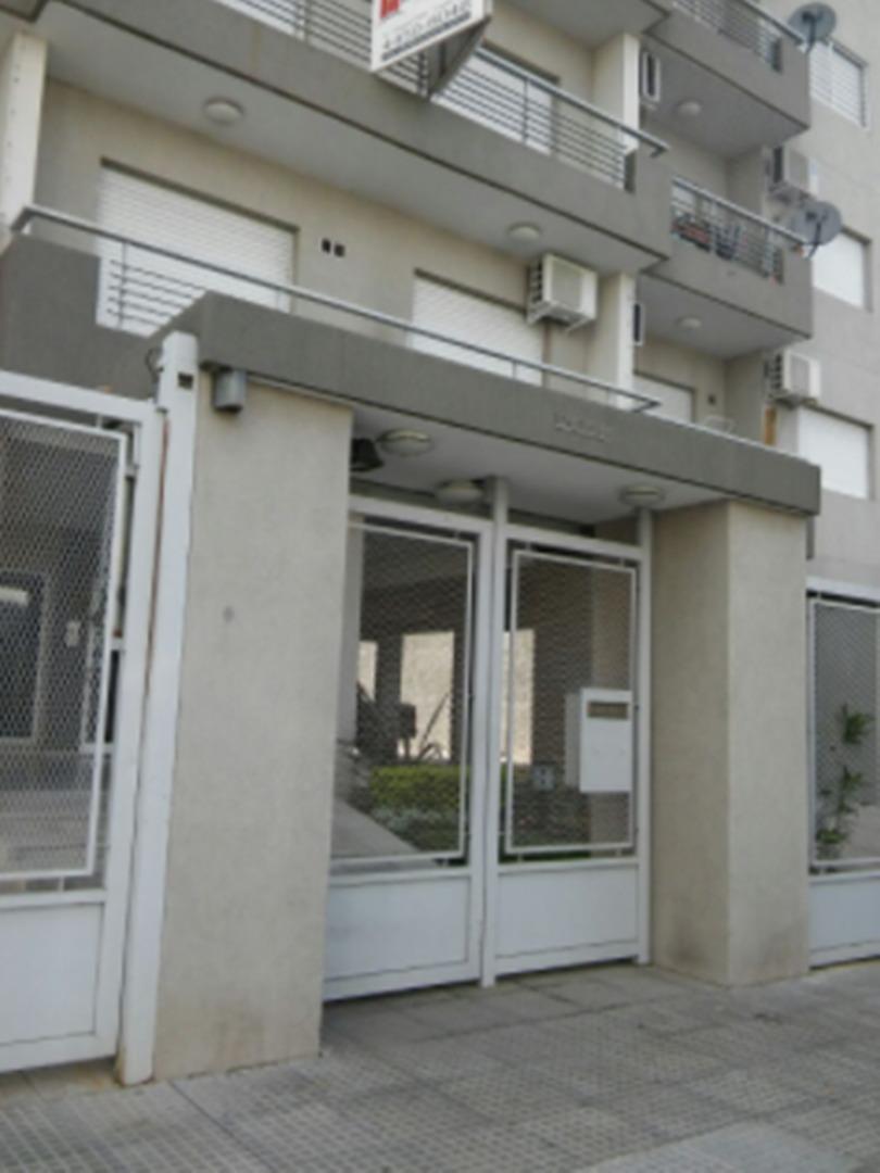 DEPARTAMENTO VENTA MORON