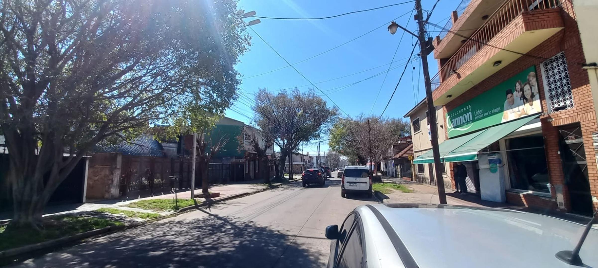 Depto Tipo Casa en Venta en Lanus, USD 39.000