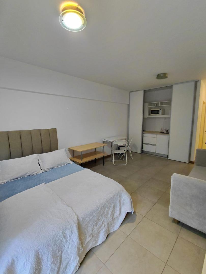 Departamento en Alquiler de Monoambiente