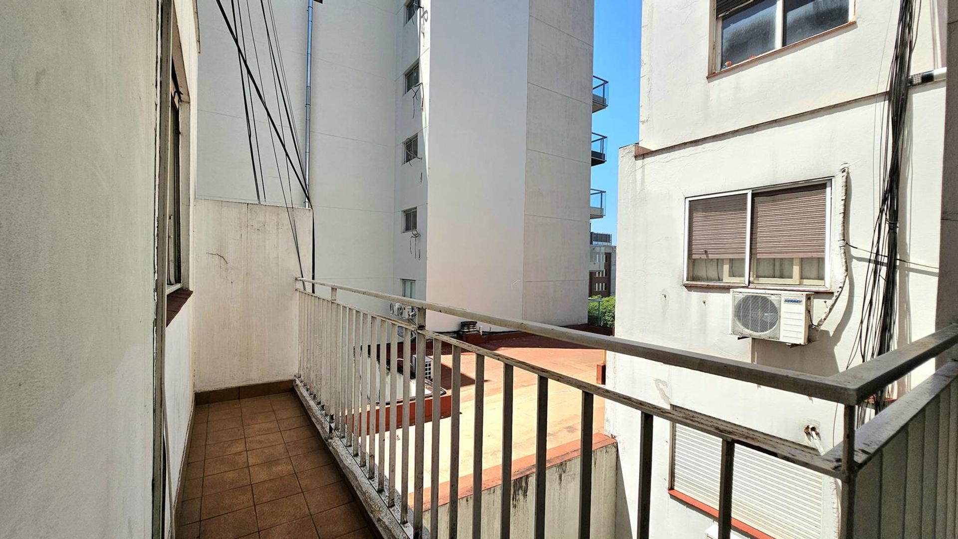 Departamento en Alquiler en Caballito, $ 650.000